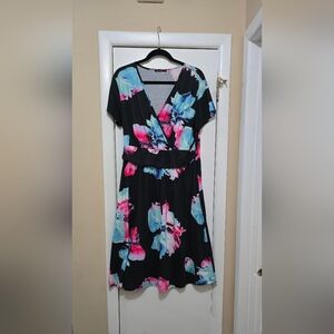 Women's Summer Short Sleeve V-Neck Floral Short Party Dress with Pockets XXL